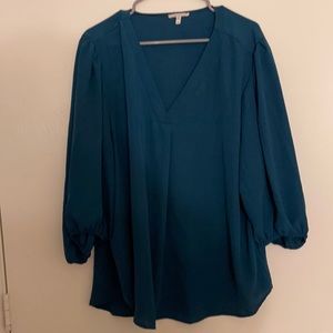 Maurices 2x simples perfect blouse